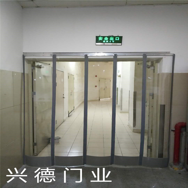 佛山磁吸軟門(mén)簾安裝簡(jiǎn)單